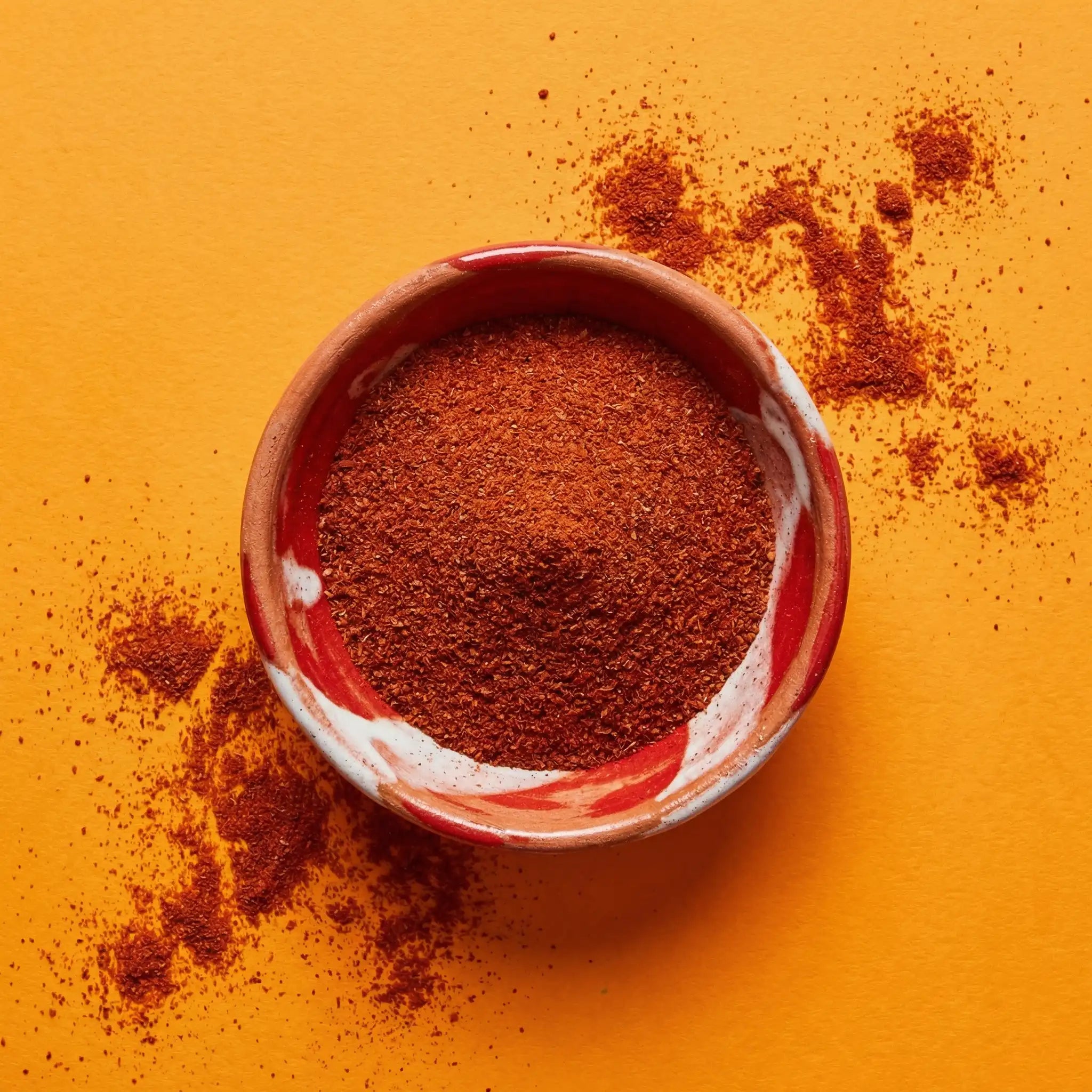 Kashmiri Chili Pulver kaufen | Tiefrot & mild-aromatisch